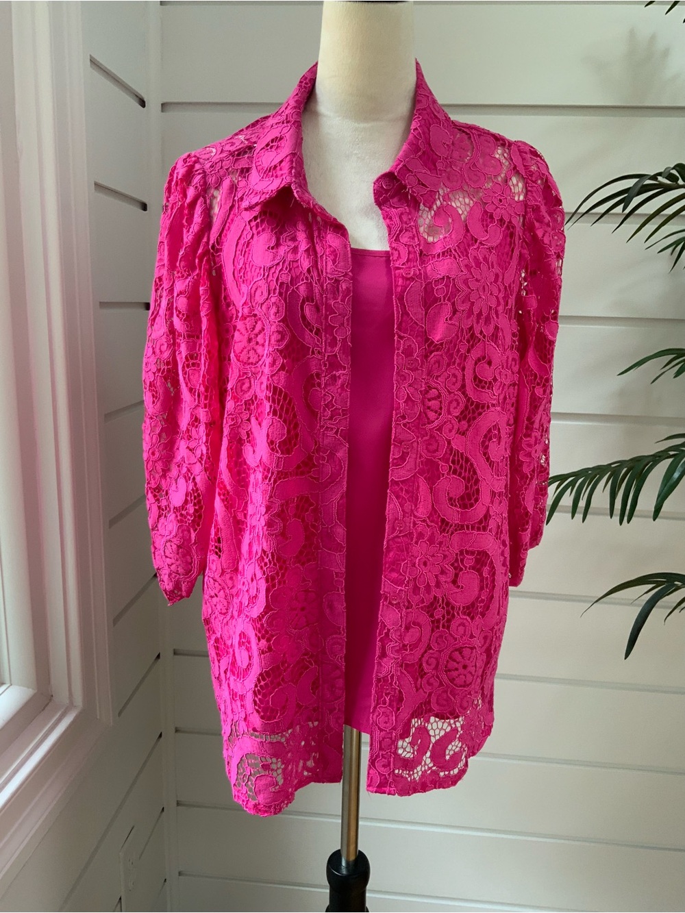 Nanette Lepore Bright Pink Lace Button-Down with Matching Shell Size XL
